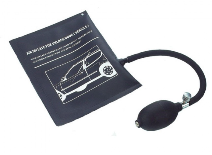 Air inflator for unlock door (vehicle)